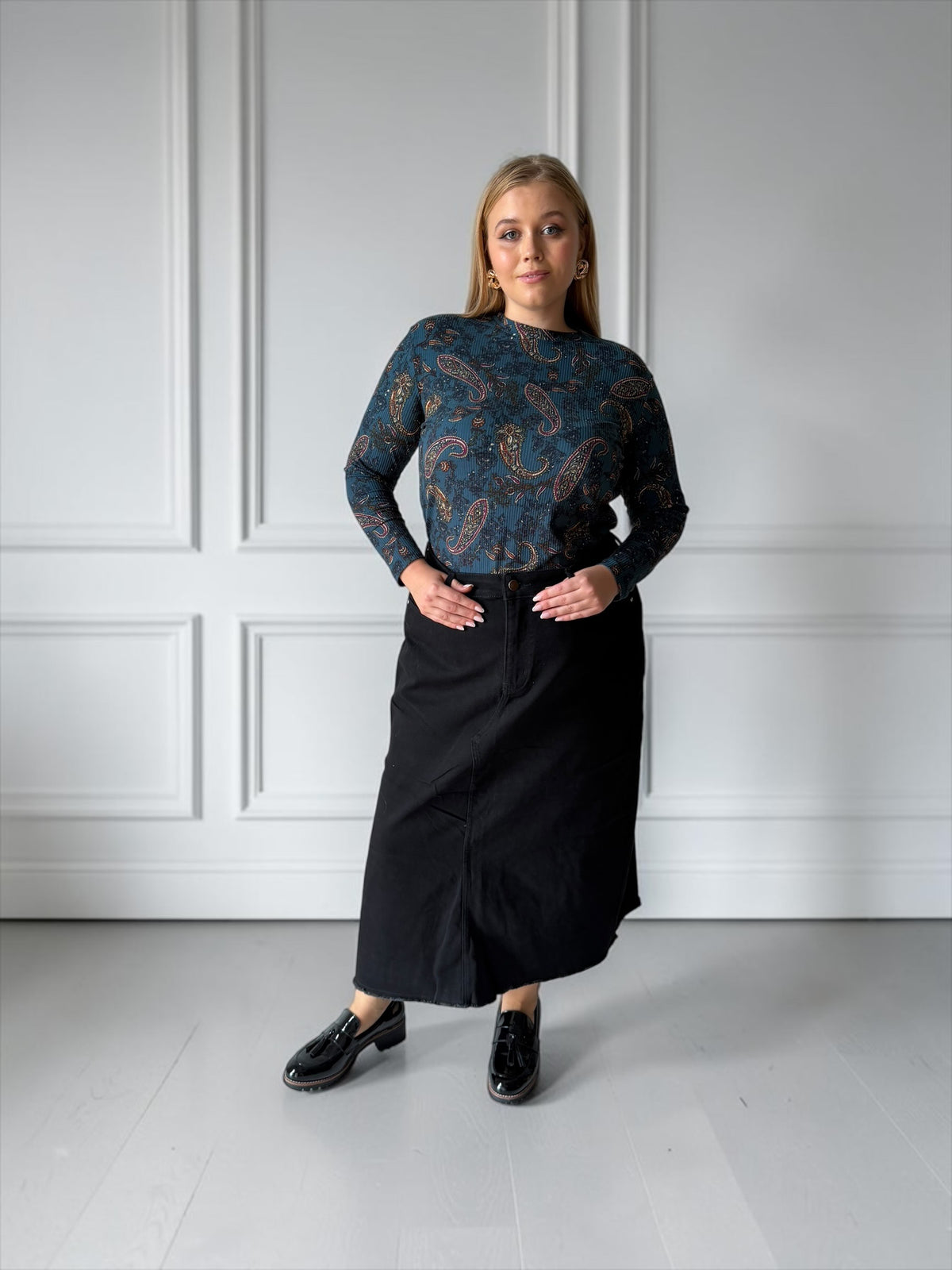 The Finesse {Maxi Skirt}